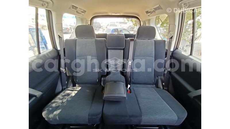 Big with watermark toyota prado ashanti import dubai 26186