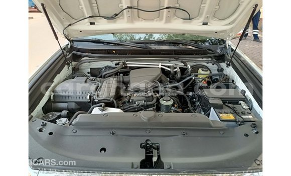 Ra Imported Toyota Prado funfun Ọkọ̀ in Import - Dubai ni Ashanti Ra Imported Toyota Prado funfun Ọkọ̀ in Import - Dubai ni Ashanti