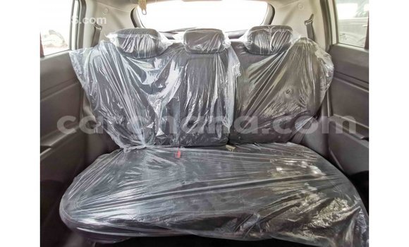 Buy Import Kia Sportage White Car in Import - Dubai in Ashanti Buy Import Kia Sportage White Car in Import - Dubai in Ashanti