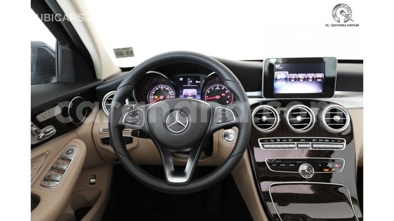 Big with watermark mercedes benz a200 ashanti import dubai 26209