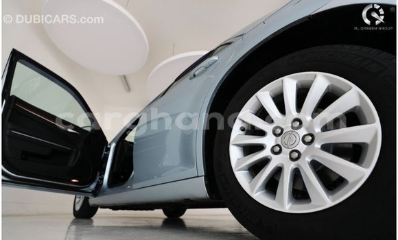 Sayi Imported Chrysler 300 Blue Mota in Import - Dubai a Ashanti Sayi Imported Chrysler 300 Blue Mota in Import - Dubai a Ashanti