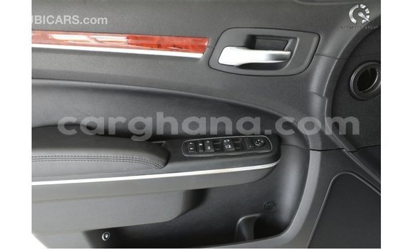 Sayi Imported Chrysler 300 Blue Mota in Import - Dubai a Ashanti Sayi Imported Chrysler 300 Blue Mota in Import - Dubai a Ashanti