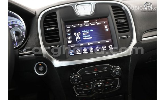 Sayi Imported Chrysler 300 Red Mota in Import - Dubai a Ashanti Sayi Imported Chrysler 300 Red Mota in Import - Dubai a Ashanti