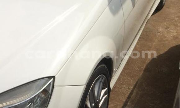 Buy Used Mercedes-Benz C-Classe White Car in Tema in Greater Accra Buy Used Mercedes-Benz C-Classe White Car in Tema in Greater Accra
