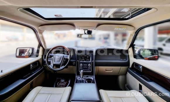 Sayi Imported Lincoln Navigator Red Mota in Import - Dubai a Ashanti Sayi Imported Lincoln Navigator Red Mota in Import - Dubai a Ashanti