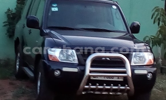 Ra Àlòkù Mitsubishi Montero Sport Blue Ọkọ̀ in Bolgatanga ni Oke Oke Ra Àlòkù Mitsubishi Montero Sport Blue Ọkọ̀ in Bolgatanga ni Oke Oke
