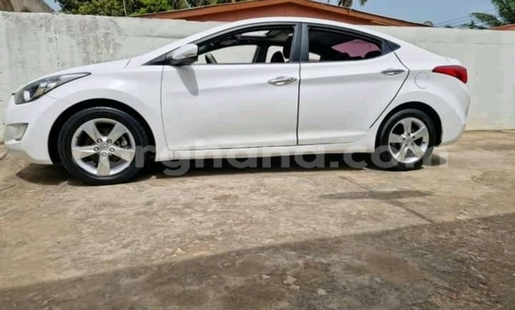 Sayi Na hannu Hyundai Elantra White Mota in Accra a Greater Accra Sayi Na hannu Hyundai Elantra White Mota in Accra a Greater Accra