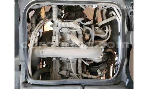 Ra Imported Toyota Coaster funfun Ọkọ̀ in Import - Dubai ni Ashanti Ra Imported Toyota Coaster funfun Ọkọ̀ in Import - Dubai ni Ashanti