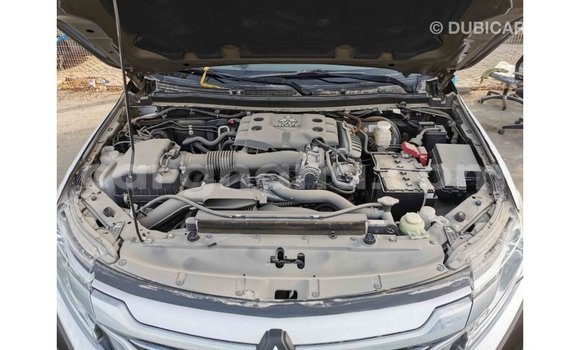 Buy Import Mitsubishi Montero Brown Car in Import - Dubai in Ashanti Buy Import Mitsubishi Montero Brown Car in Import - Dubai in Ashanti