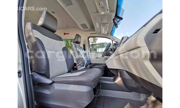 Buy Import Toyota Hiace Other Car in Import - Dubai in Ashanti Buy Import Toyota Hiace Other Car in Import - Dubai in Ashanti