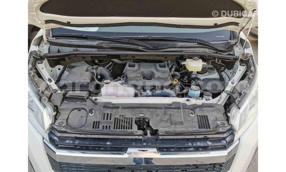 Ra Imported Toyota Hiace funfun Ọkọ̀ in Import - Dubai ni Ashanti Ra Imported Toyota Hiace funfun Ọkọ̀ in Import - Dubai ni Ashanti