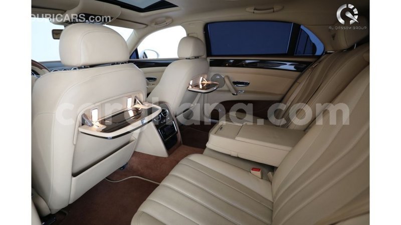 Big with watermark bentley continental flying spur ashanti import dubai 26323