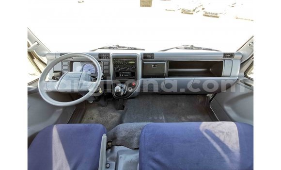 Buy Import Mitsubishi Carisma White Car in Import - Dubai in Ashanti Buy Import Mitsubishi Carisma White Car in Import - Dubai in Ashanti