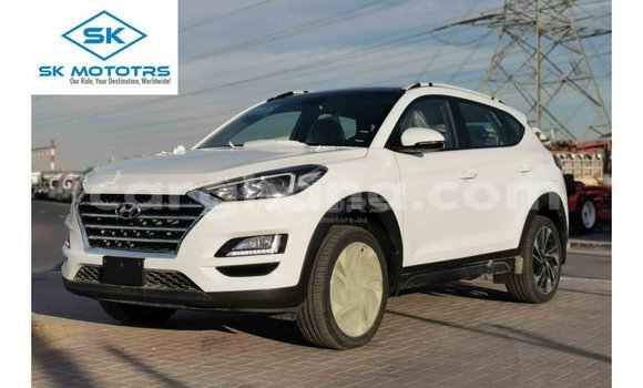 Ra Imported Hyundai Tucson funfun Ọkọ̀ in Import - Dubai ni Ashanti Ra Imported Hyundai Tucson funfun Ọkọ̀ in Import - Dubai ni Ashanti