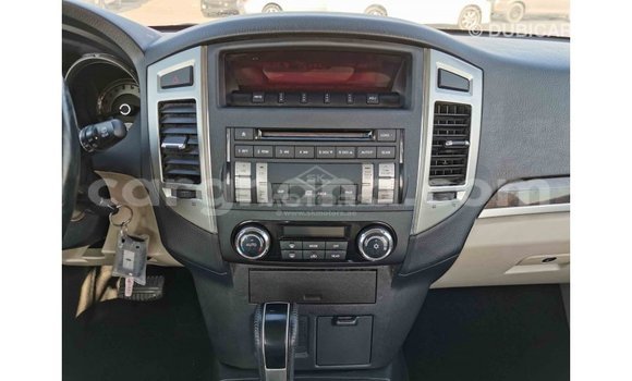 Sayi Imported Mitsubishi Pajero White Mota in Import - Dubai a Ashanti Sayi Imported Mitsubishi Pajero White Mota in Import - Dubai a Ashanti