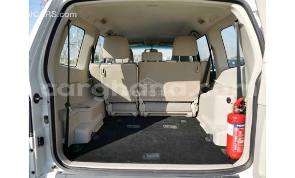 Sayi Imported Mitsubishi Pajero White Mota in Import - Dubai a Ashanti Sayi Imported Mitsubishi Pajero White Mota in Import - Dubai a Ashanti