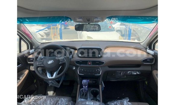 Ra Imported Hyundai Santa Fe funfun Ọkọ̀ in Import - Dubai ni Ashanti Ra Imported Hyundai Santa Fe funfun Ọkọ̀ in Import - Dubai ni Ashanti