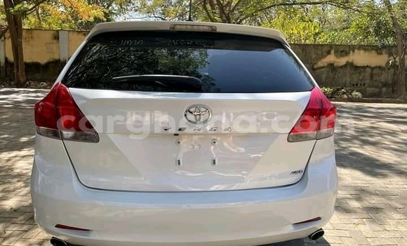 Sayi Na hannu Toyota Venza White Mota in Accra a Greater Accra Sayi Na hannu Toyota Venza White Mota in Accra a Greater Accra