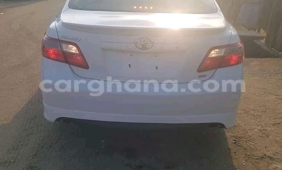 Buy Used Toyota Camry White Car in Accra in Greater Accra Buy Used Toyota Camry White Car in Accra in Greater Accra