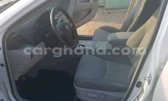 Buy Used Toyota Camry White Car in Accra in Greater Accra Buy Used Toyota Camry White Car in Accra in Greater Accra