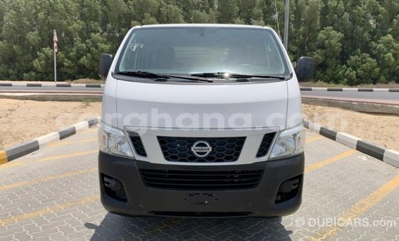 Sayi Imported Nissan Urvan White Mota in Import - Dubai a Ashanti Sayi Imported Nissan Urvan White Mota in Import - Dubai a Ashanti