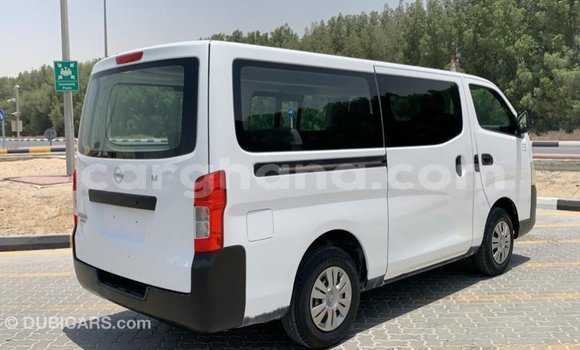 Sayi Imported Nissan Urvan White Mota in Import - Dubai a Ashanti Sayi Imported Nissan Urvan White Mota in Import - Dubai a Ashanti