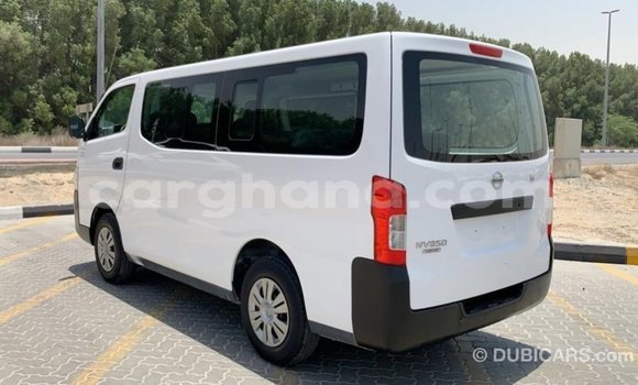 Sayi Imported Nissan Urvan White Mota in Import - Dubai a Ashanti Sayi Imported Nissan Urvan White Mota in Import - Dubai a Ashanti