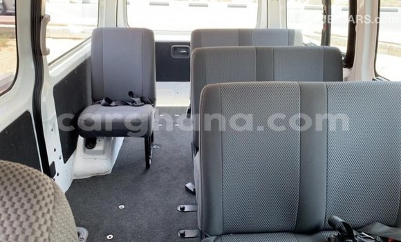 Sayi Imported Nissan Urvan White Mota in Import - Dubai a Ashanti Sayi Imported Nissan Urvan White Mota in Import - Dubai a Ashanti