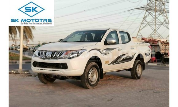 Ra Imported Mitsubishi L200 funfun Ọkọ̀ in Import - Dubai ni Ashanti Ra Imported Mitsubishi L200 funfun Ọkọ̀ in Import - Dubai ni Ashanti