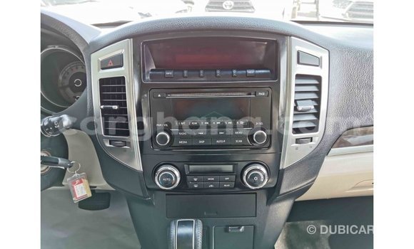 Ra Imported Mitsubishi Pajero funfun Ọkọ̀ in Import - Dubai ni Ashanti Ra Imported Mitsubishi Pajero funfun Ọkọ̀ in Import - Dubai ni Ashanti