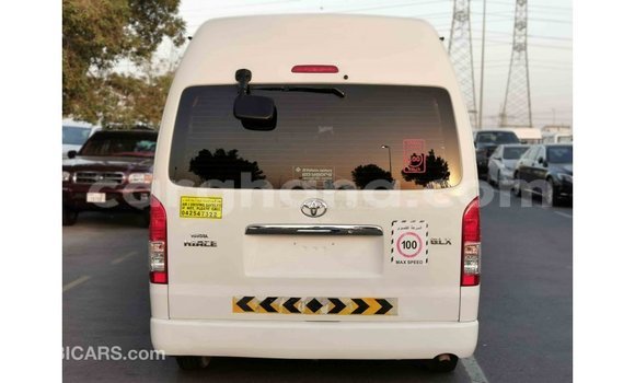 Buy Import Toyota Hiace White Car in Import - Dubai in Ashanti Buy Import Toyota Hiace White Car in Import - Dubai in Ashanti