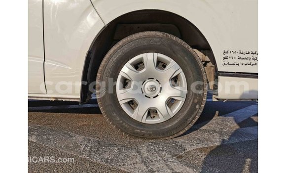 Sayi Imported Toyota Hiace White Mota in Import - Dubai a Ashanti Sayi Imported Toyota Hiace White Mota in Import - Dubai a Ashanti