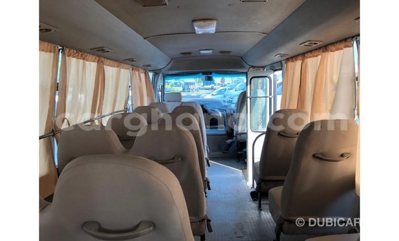 Sayi Imported Toyota Coaster White Mota in Import - Dubai a Ashanti Sayi Imported Toyota Coaster White Mota in Import - Dubai a Ashanti