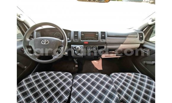 Sayi Imported Toyota Hiace White Mota in Import - Dubai a Ashanti Sayi Imported Toyota Hiace White Mota in Import - Dubai a Ashanti