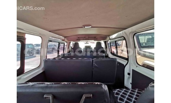Sayi Imported Toyota Hiace White Mota in Import - Dubai a Ashanti Sayi Imported Toyota Hiace White Mota in Import - Dubai a Ashanti