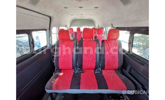 Sayi Imported Toyota Hiace White Mota in Import - Dubai a Ashanti Sayi Imported Toyota Hiace White Mota in Import - Dubai a Ashanti