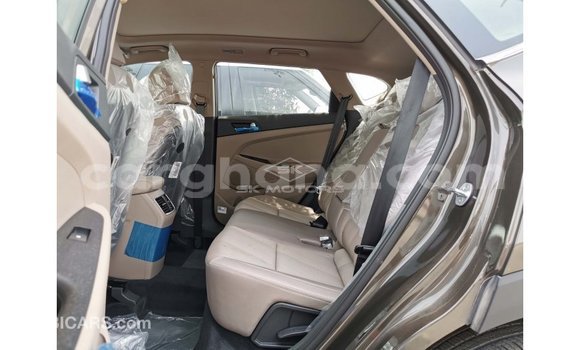 Sayi Imported Hyundai Tucson Brown Mota in Import - Dubai a Ashanti Sayi Imported Hyundai Tucson Brown Mota in Import - Dubai a Ashanti