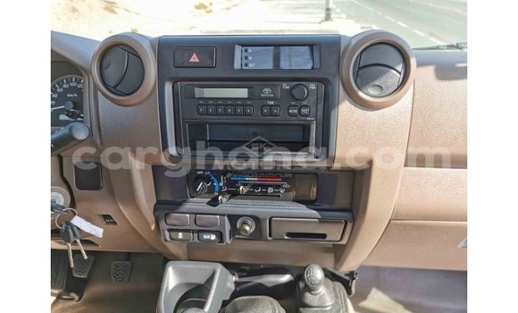 Sayi Imported Toyota Land Cruiser M Mota in Import - Dubai a Ashanti Sayi Imported Toyota Land Cruiser M Mota in Import - Dubai a Ashanti