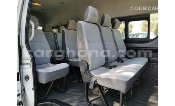 Buy Import Toyota Hiace White Car in Import - Dubai in Ashanti Buy Import Toyota Hiace White Car in Import - Dubai in Ashanti