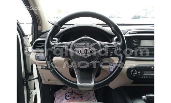 Buy Import Kia Sorento White Car in Import - Dubai in Ashanti Buy Import Kia Sorento White Car in Import - Dubai in Ashanti