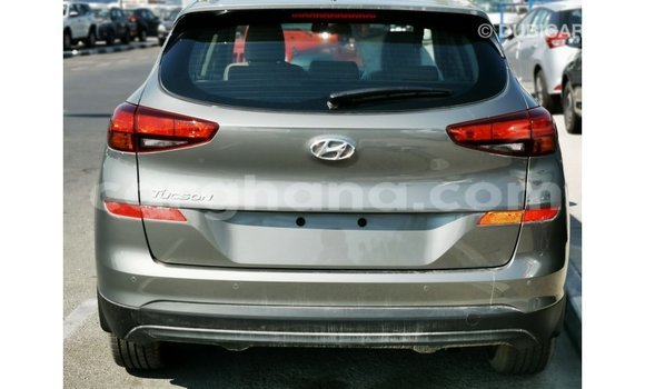 Buy Import Hyundai Tucson Green Car in Import - Dubai in Ashanti Buy Import Hyundai Tucson Green Car in Import - Dubai in Ashanti