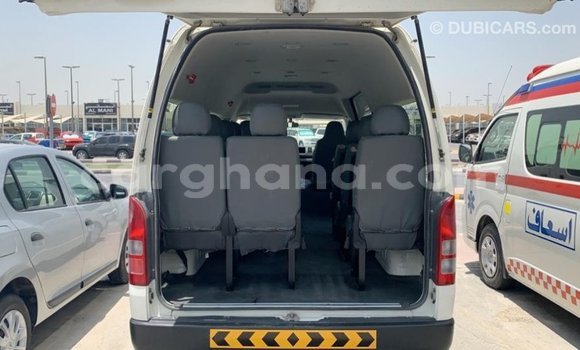 Buy Import Toyota Hiace White Car in Import - Dubai in Ashanti Buy Import Toyota Hiace White Car in Import - Dubai in Ashanti