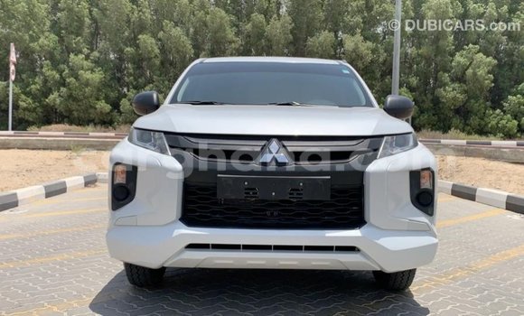 Ra Imported Mitsubishi L200 funfun Ọkọ̀ in Import - Dubai ni Ashanti Ra Imported Mitsubishi L200 funfun Ọkọ̀ in Import - Dubai ni Ashanti