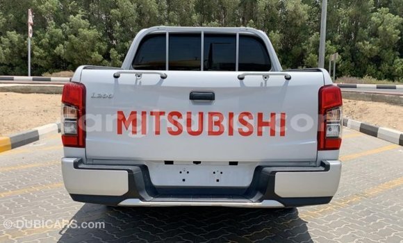 Ra Imported Mitsubishi L200 funfun Ọkọ̀ in Import - Dubai ni Ashanti Ra Imported Mitsubishi L200 funfun Ọkọ̀ in Import - Dubai ni Ashanti
