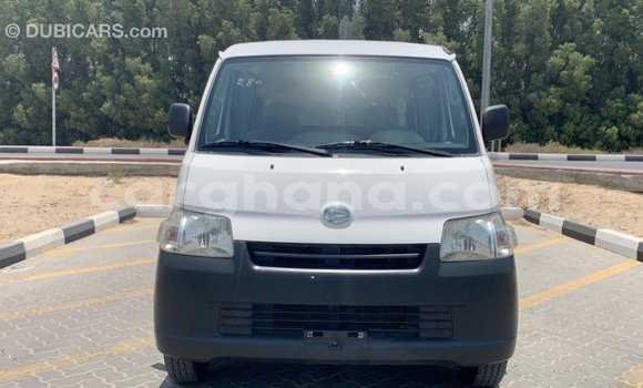 Ra Imported Daihatsu Sirion funfun Ọkọ̀ in Import - Dubai ni Ashanti Ra Imported Daihatsu Sirion funfun Ọkọ̀ in Import - Dubai ni Ashanti