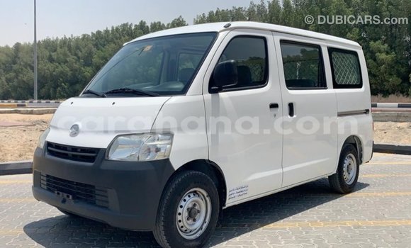 Ra Imported Daihatsu Sirion funfun Ọkọ̀ in Import - Dubai ni Ashanti Ra Imported Daihatsu Sirion funfun Ọkọ̀ in Import - Dubai ni Ashanti