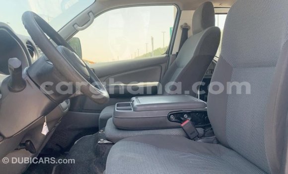 Ra Imported Mitsubishi Fuso funfun Ọkọ̀ akẹ́rù ńlá in Import - Dubai ni Ashanti Ra Imported Mitsubishi Fuso funfun Ọkọ̀ akẹ́rù ńlá in Import - Dubai ni Ashanti