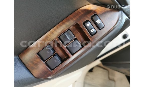 Buy Import Toyota Prado White Car in Import - Dubai in Ashanti Buy Import Toyota Prado White Car in Import - Dubai in Ashanti