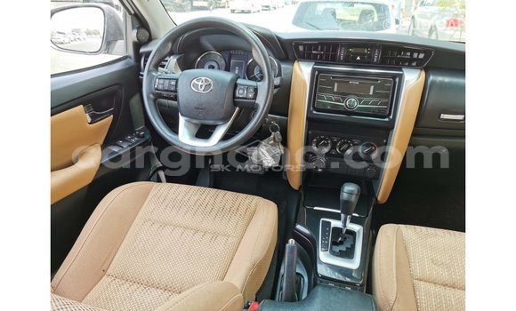 Buy Import Toyota Fortuner White Car in Import - Dubai in Ashanti Buy Import Toyota Fortuner White Car in Import - Dubai in Ashanti