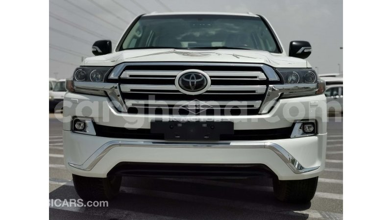 Big with watermark toyota land cruiser ashanti import dubai 26579